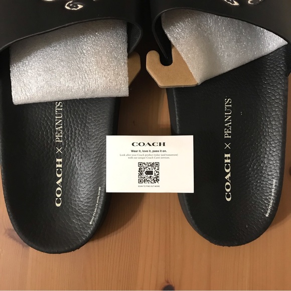 🐶 Coach X Peanuts Slide With Snoopy 12 - Picture 8 of 12